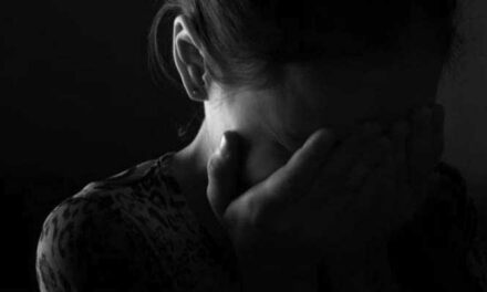 छोरीको बलात्कार मुद्दामा बयान फेर्ने आमालाई कैद सजाय