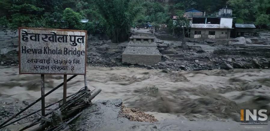 हेवा खोलाको बाढीमा बेपत्ता २२ जनाको सनाखत