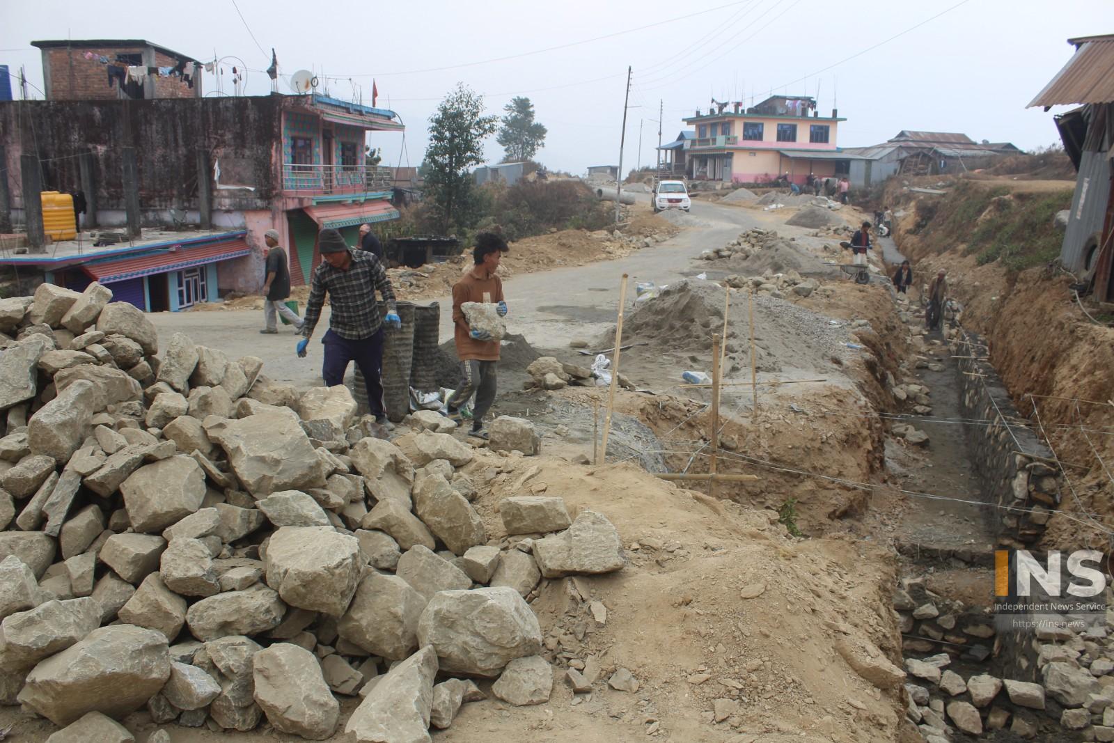 सरकार बनाउने र ढाल्ने खेलमा कोशी प्रदेशमाथि बहुवर्षीय योजनाको दायित्व १४ अर्बभन्दा बढी